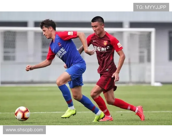 重庆足球队强势领跑杯赛积分榜73分稳居第一位