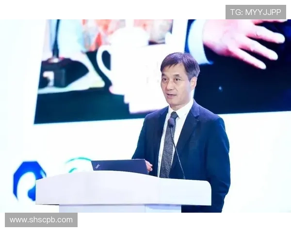 成都羽毛球队整体压制革新之路探索与发展分析