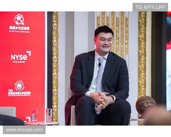 足球明星姚明的妻子揭秘她的生活与事业成就